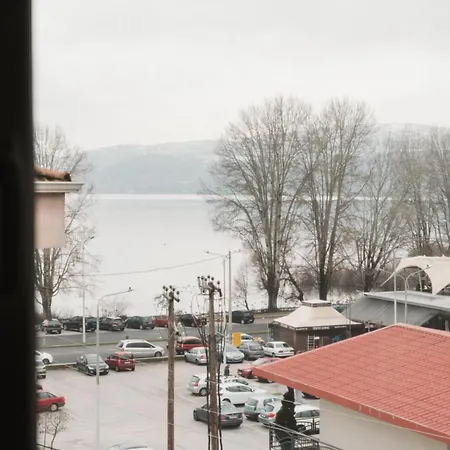 Deli * Kastoria