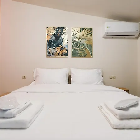 Deli Apartament *