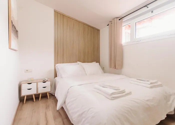 Deli Apartment *